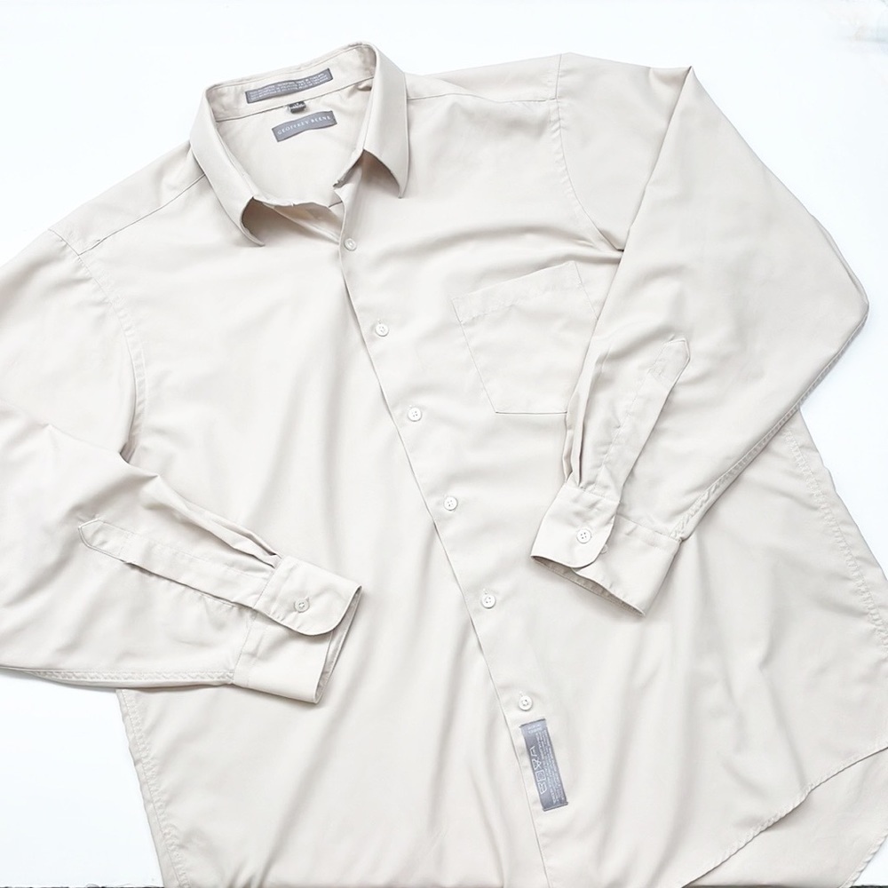 Geoffrey Beene cream long sleeve button down shirt